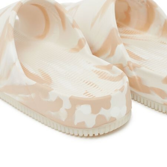 Nike Calm SE Women's Comfortable Slip On Slides Size 7 - Picture 6 of 11